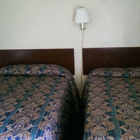 אמארילו Deluxe Inn מראה חיצוני תמונה